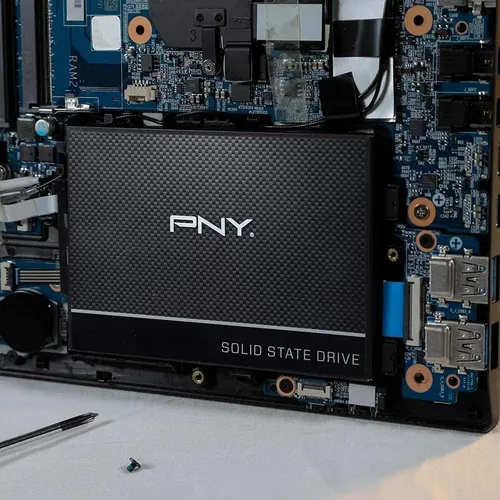 DISCO SÓLIDO SSD PNY CS900 240GB SATA